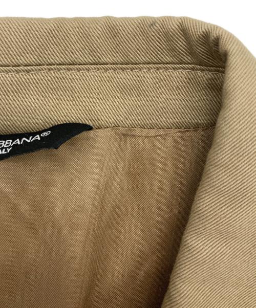 DOLCE & GABBANA（ドルチェ＆ガッバーナ）DOLCE & GABBANA (ドルチェ＆ガッバーナ) セットアップスーツ ベージュ サイズ:46の古着・服飾アイテム