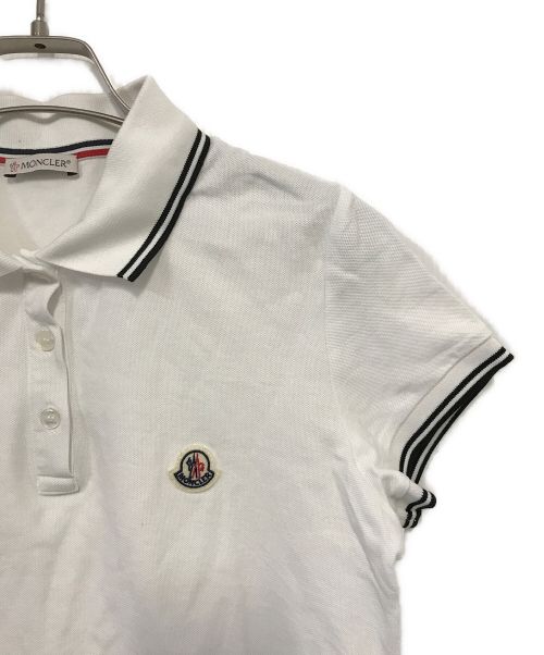 MONCLER（モンクレール）MONCLER (モンクレール) MAGLIA POLO MANICA CORTA ポロシャツ ホワイト サイズ:Mの古着・服飾アイテム