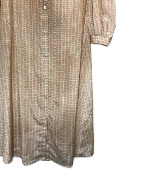 ROPE（ロペ）ROPE (ロペ) モノグラムプリントワンピース ベージュ サイズ:Ｆの古着・服飾アイテム