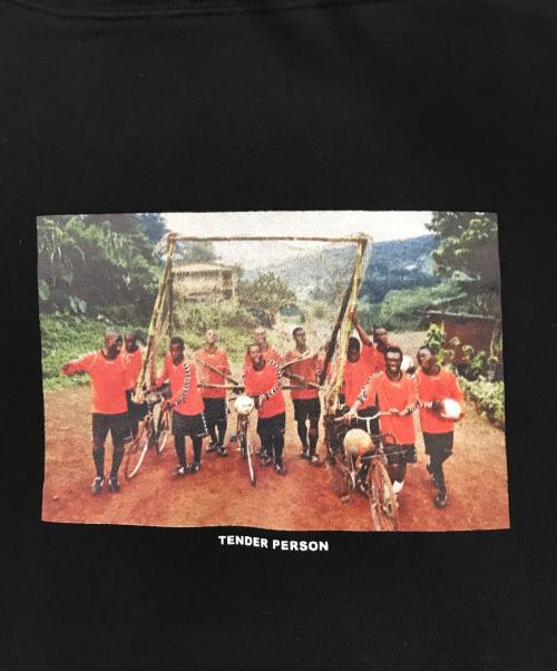 TENDER PERSON（テンダ―パーソン）TENDER PERSON (テンダ―パーソン) プルオーバーパーカー ブラック サイズ:2の古着・服飾アイテム