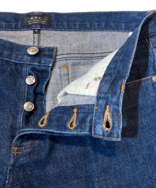 A.P.C.（アーペーセー）A.P.C. (アーペーセー) デニムパンツ インディゴ サイズ:31の古着・服飾アイテム