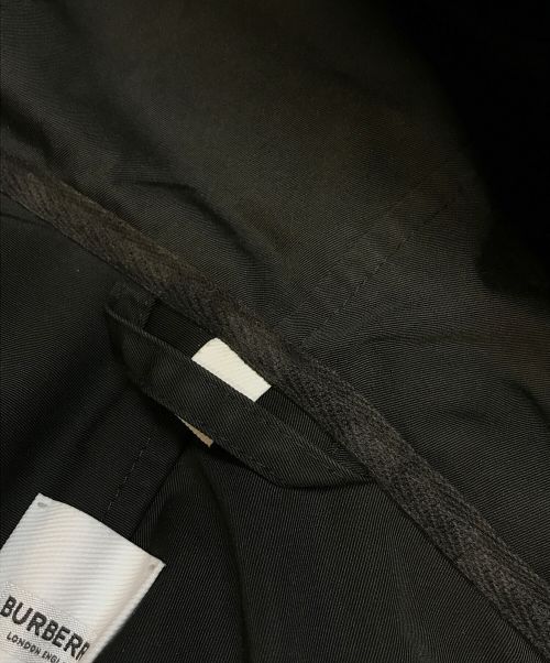 BURBERRY（バーバリー）BURBERRY (バーバリー) Rave Print Nylon Hooded Jacket ブラック サイズ:Sの古着・服飾アイテム