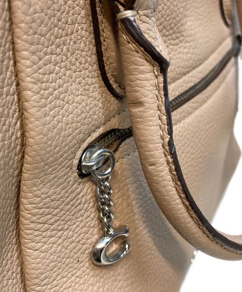 COACH（コーチ）COACH (コーチ) エリスサッチェル ベージュの古着・服飾アイテム