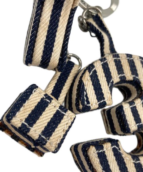 Y-3（ワイスリー）Y-3 (ワイスリー) ロゴキーチャーム アイボリー×ネイビーの古着・服飾アイテム