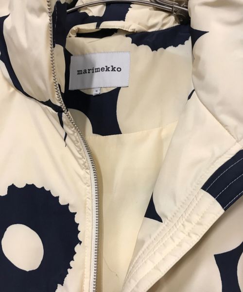 marimekko（マリメッコ）marimekko (マリメッコ) ダウンベスト ベージュ サイズ:Mの古着・服飾アイテム