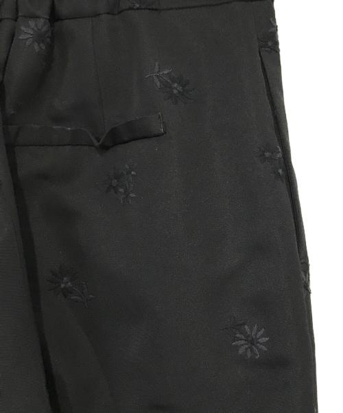 Bluelea（ブルレア）BLUELEA (ブルレア) Original embroidery pants ブラック サイズ:2の古着・服飾アイテム