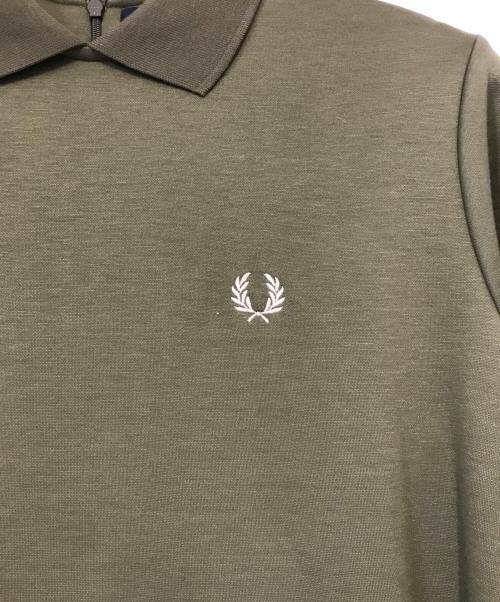 FRED PERRY（フレッドペリー）FRED PERRY (フレッドペリー) ロングスリーブジャージドレス カーキ サイズ:34の古着・服飾アイテム