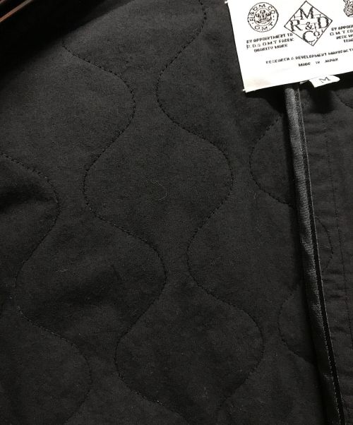 R&D.M.Co-OLDMAN'S TAILOR（オールドマンズテイラー）R&D.M.Co-OLDMAN'S TAILOR (オールドマンズテイラー) キルティングロングコート ブラック サイズ:Mの古着・服飾アイテム