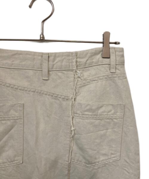 INSCRIRE（アンスクリア）INSCRIRE (アンスクリア) デニムスカート アイボリー サイズ:38の古着・服飾アイテム