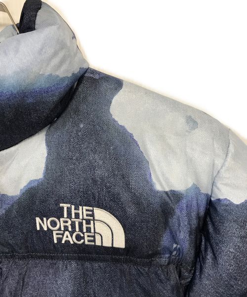 SUPREME（シュプリーム）SUPREME (シュプリーム) THE NORTH FACE (ザ ノース フェイス) Bleached Denim Print Nuptse Jacket インディゴ サイズ:Sの古着・服飾アイテム