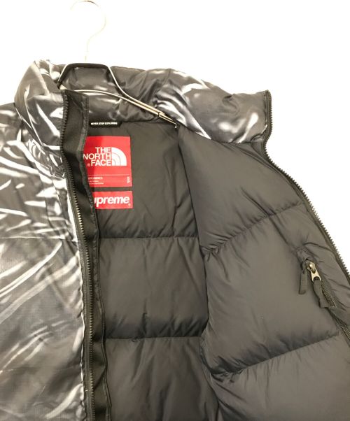 SUPREME（シュプリーム）SUPREME (シュプリーム) THE NORTH FACE (ザ ノース フェイス) 23ss Trompe Loeil Printed Nuptse Jacket ブラック サイズ:Sの古着・服飾アイテム