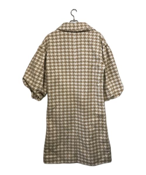 melt the lady（メルトザレディ）melt the lady (メルトザレディ) 千鳥柄ボリューム袖コート ベージュ×ホワイト サイズ:-の古着・服飾アイテム