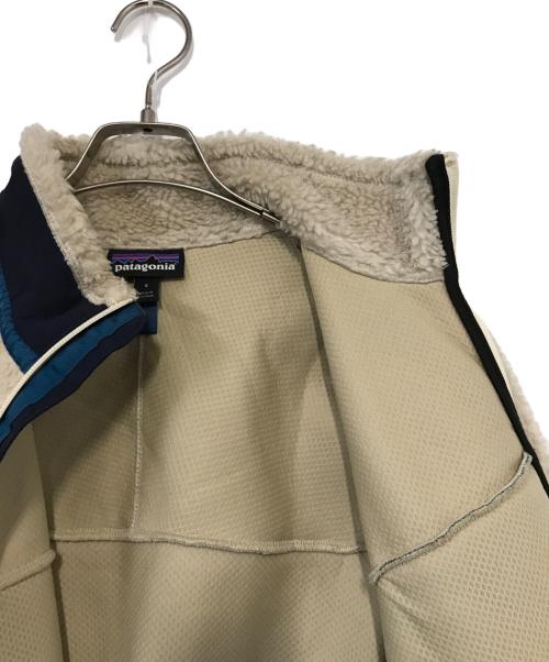 Patagonia（パタゴニア）Patagonia (パタゴニア) CLASSIC RETRO-X JACKET アイボリー サイズ:Sの古着・服飾アイテム