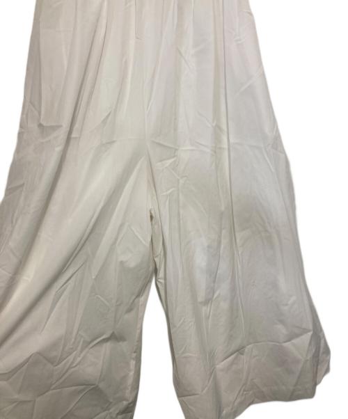 OMMO（オーエムエムオー）OMMO (オーエムエムオー) TUCK BARE ALL IN ONE ホワイト サイズ:36の古着・服飾アイテム