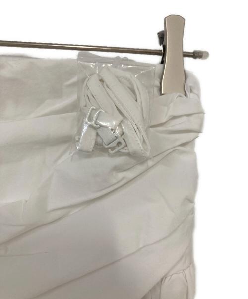 OMMO（オーエムエムオー）OMMO (オーエムエムオー) TUCK BARE ALL IN ONE ホワイト サイズ:36の古着・服飾アイテム