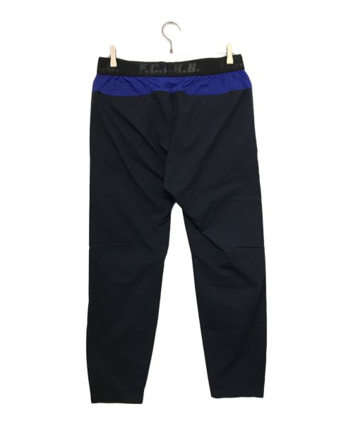 F.C.R.B.（エフシーレアルブリストル）F.C.R.B. (エフシーアールビー) STRETCH LIGHT WEIGHT EASY TAPERED PANTS ネイビー サイズ:Lの古着・服飾アイテム