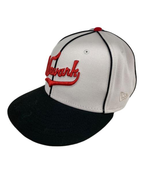 New Era（ニューエラ）New Era (ニューエラ) キャップ ブラック×アイボリー サイズ:7 1/27-59.6cmの古着・服飾アイテム