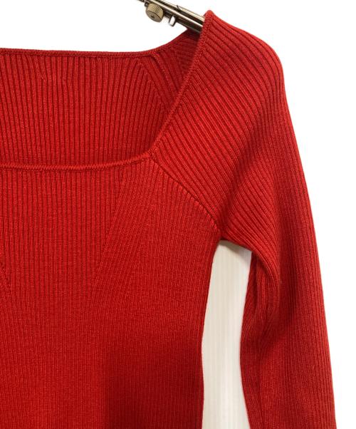 anuans（アニュアンス）anuans (アニュアンス) カシミヤブレンドデコルテリブニットプルオーバー レッド サイズ:Fの古着・服飾アイテム