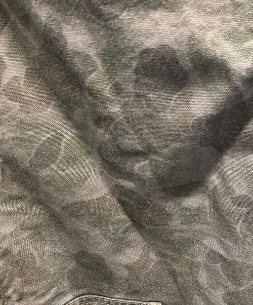 CarHartt（カーハート）CarHartt (カーハート) カモフラアクティブジャケット グレー サイズ:Lの古着・服飾アイテム