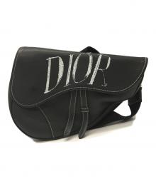 Dior×ALEX FOXTON（ディオール×アレックス・フォクストン）の古着「Grained Calfskin Logo Saddle Messenger Bag / サドルバッグ」｜ブラック