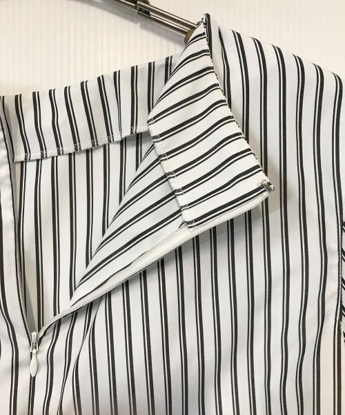 ELENDEEK（エレンディーク）ELENDEEK (エレンディーク) レイヤードストライプワンピース ブラック×ホワイト サイズ:01の古着・服飾アイテム