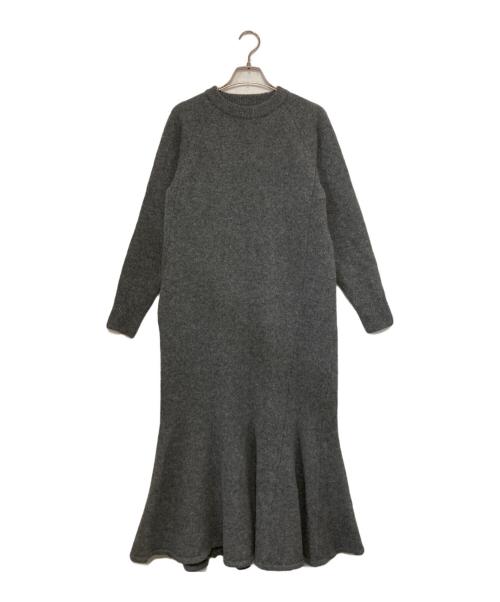 Spick and Span（スピック＆スパン）Spick and Span (スピックアンドスパン) フレアーヘムワンピース グレー サイズ:記載なしの古着・服飾アイテム