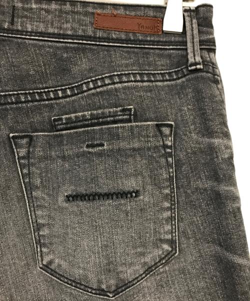 YANUK（ヤヌーク）YANUK (ヤヌーク) デニムパンツ ブラック サイズ:25の古着・服飾アイテム