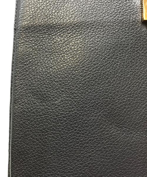 Chloe（クロエ）Chloe (クロエ) バイカラーチェーントートレザーバッグ ブラック×ピンクベージュの古着・服飾アイテム