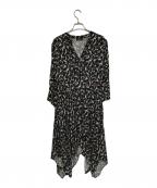 MAX&Co.マックスアンドコー）の古着「アシンメトリーフラワープリントワンピース」｜ブラック×レッド