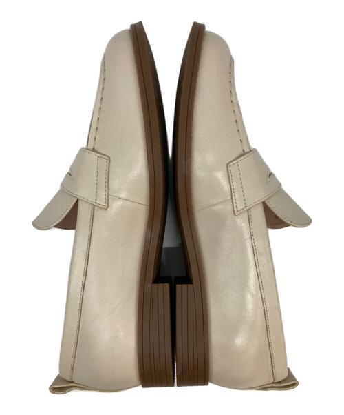 COLE HAAN（コールハーン）COLE HAAN (コールハーン) スタッシペニーローファー アイボリー サイズ:61/2Ｂの古着・服飾アイテム