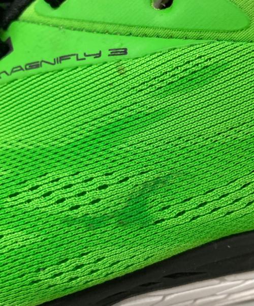 topo athletic（トポアスレチック）topo athletic (トポアスレチック) Magnifly 3 グリーン サイズ:26.5の古着・服飾アイテム