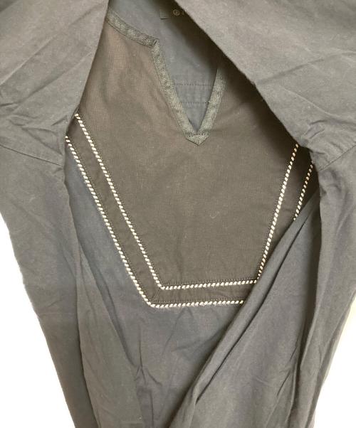 glamb（グラム）glamb (グラム) Reggie pullover SH/レジープルオーバーシャツ ネイビーの古着・服飾アイテム