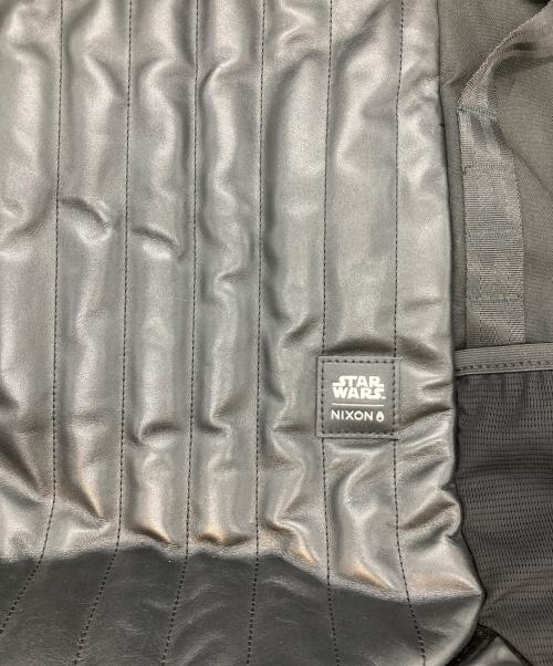 NIXON（ニクソン）NIXON (ニクソン) コラボバックパック ブラックの古着・服飾アイテム