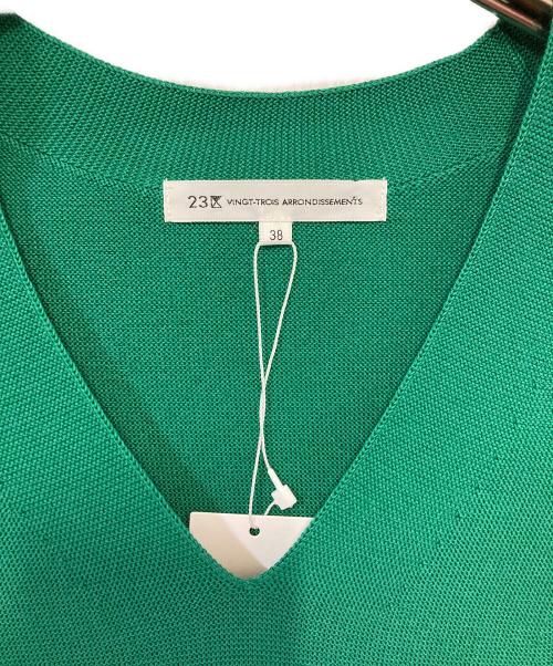 23区（ニジュウサンク）23区 (ニジュウサンク) ニットベスト グリーン サイズ:38 未使用品の古着・服飾アイテム
