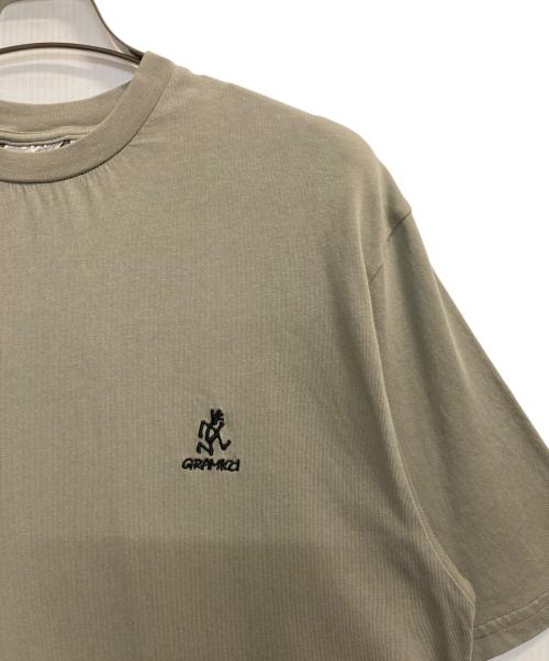 GRAMICCI（グラミチ）GRAMICCI (グラミチ) 別注ポケットTシャツ カーキ サイズ:Ｓの古着・服飾アイテム