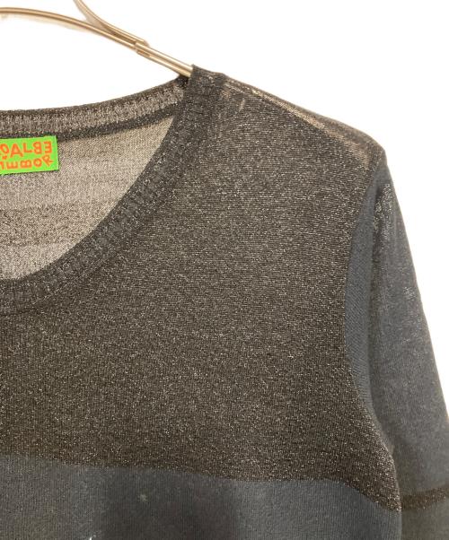 Alberobello（アルベロベロ）Alberobello (アルベロベロ) ぶたさんアップリケボーダーポケットシアーニット ブラック サイズ:記載なしの古着・服飾アイテム