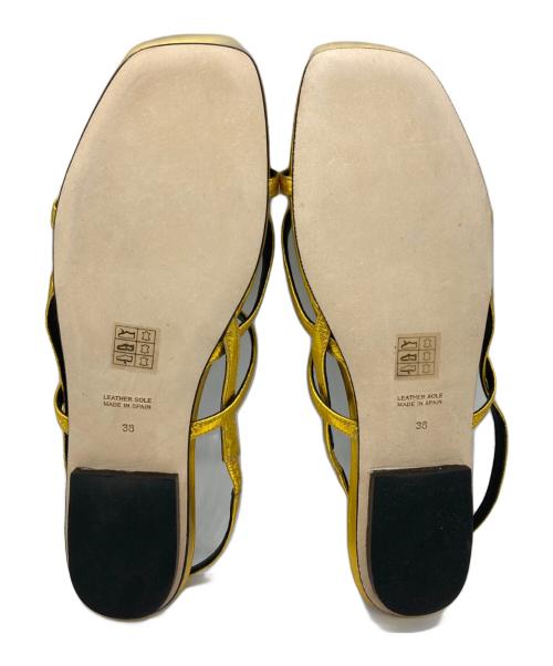 SUNNY PELLICO（サニーペリコー）SUNNY PELLICO (サニーペリコー) メタリックストラップサンダル ゴールド サイズ:38の古着・服飾アイテム