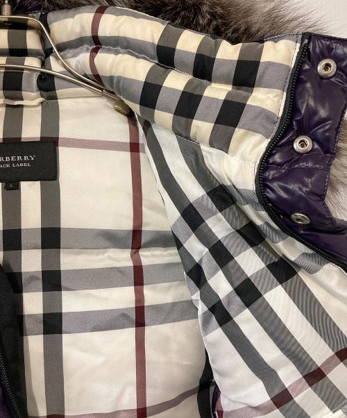BURBERRY BLACK LABEL（バーバリーブラックレーベル）BURBERRY BLACK LABEL (バーバリーブラックレーベル) ファー付ダウンジャケット パープル サイズ:Ⅼの古着・服飾アイテム