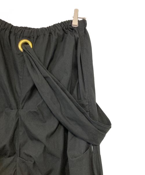 77circa（ナナナナサーカ）77circa (ナナナナサーカ) ドローコードリメイクスカート ブラック サイズ:記載なしの古着・服飾アイテム