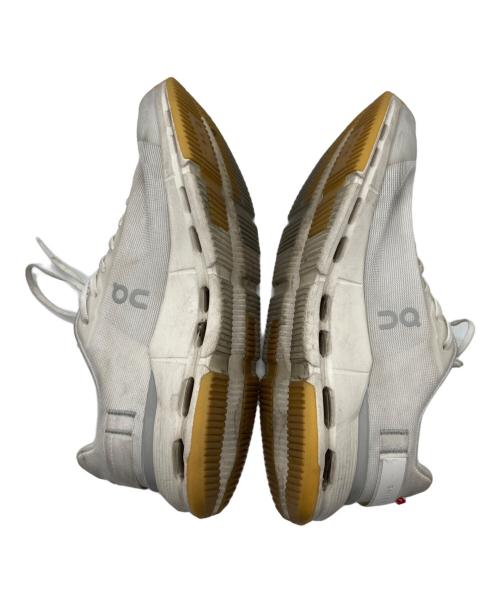 on（オン）on (オン) Cloudnova Form 2 ホワイト サイズ:26.5㎝の古着・服飾アイテム