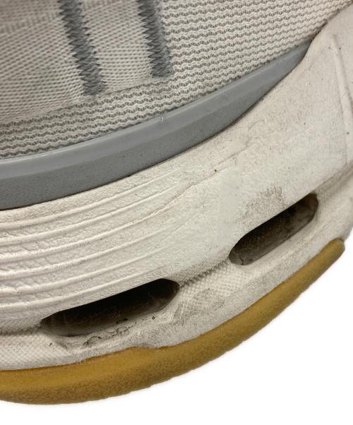 on（オン）on (オン) Cloudnova Form 2 ホワイト サイズ:26.5㎝の古着・服飾アイテム