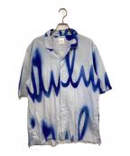 PAUL SMITHポールスミス）の古着「オープンカラースプレーペイントロゴシャツ」｜ホワイト×ブルー