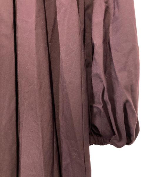 anuans（アニュアンス）anuans (アニュアンス) ネックギャザーボリュームワンピース バーガンディー サイズ:Freeの古着・服飾アイテム