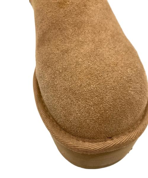 UGG（アグ）UGG (アグ) CLASSIC ULTRA MINI PLATFORM ブラウン サイズ:US7の古着・服飾アイテム