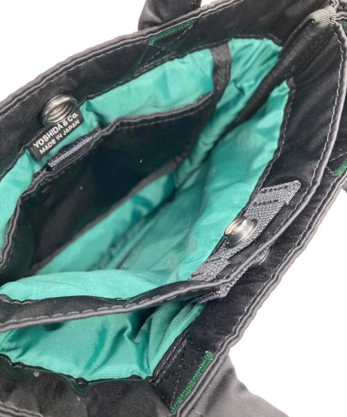 PORTER（ポーター）PORTER (ポーター) STARBUCKS COFFEE (スターバックスコーヒー) COFFEE BEAN SHAPE DRUM BAG(S) ブラックの古着・服飾アイテム