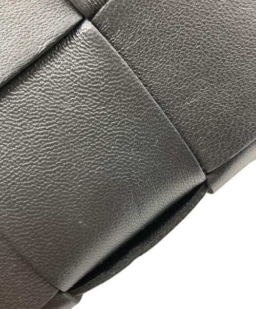 BOTTEGA VENETA（ボッテガベネタ）BOTTEGA VENETA (ボッテガベネタ) カセットCANDY イントレチャート ショルダーバッグ ブラックの古着・服飾アイテム