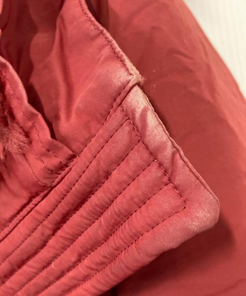 Comptoir des Cotonniers（コントワー・デ・コトニエ）Comptoir des Cotonniers (コントワー・デ・コトニエ) ファー付ダウンジャケット レッド サイズ:Ⅼの古着・服飾アイテム