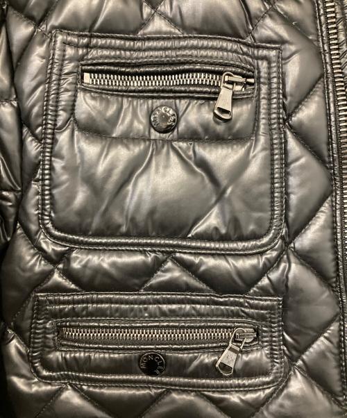 MONCLER（モンクレール）MONCLER (モンクレール) LOUVRE キルティングダウンジャケット ブラック サイズ:1の古着・服飾アイテム