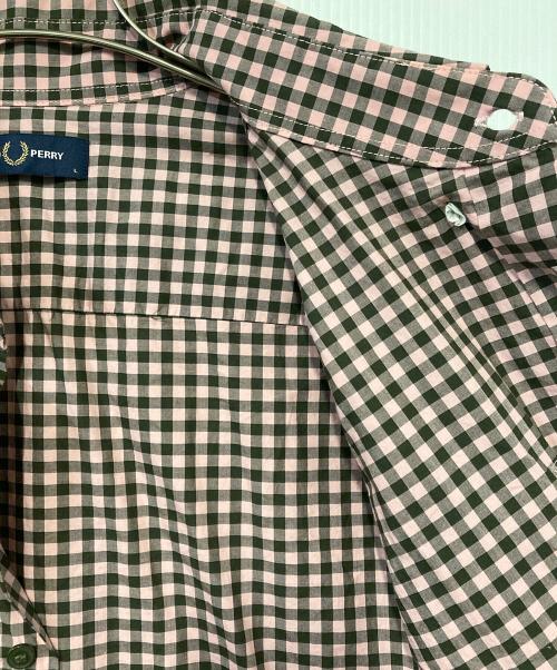 FRED PERRY（フレッドペリー）FRED PERRY (フレッドペリー) チェックシャツ ブラウン×ピンク サイズ:Ⅼの古着・服飾アイテム