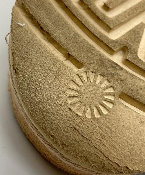 UGG（アグ）UGG (アグ) GOLDENSTAR / ゴールデンスタースウェードサンダル ベージュ サイズ:24の古着・服飾アイテム